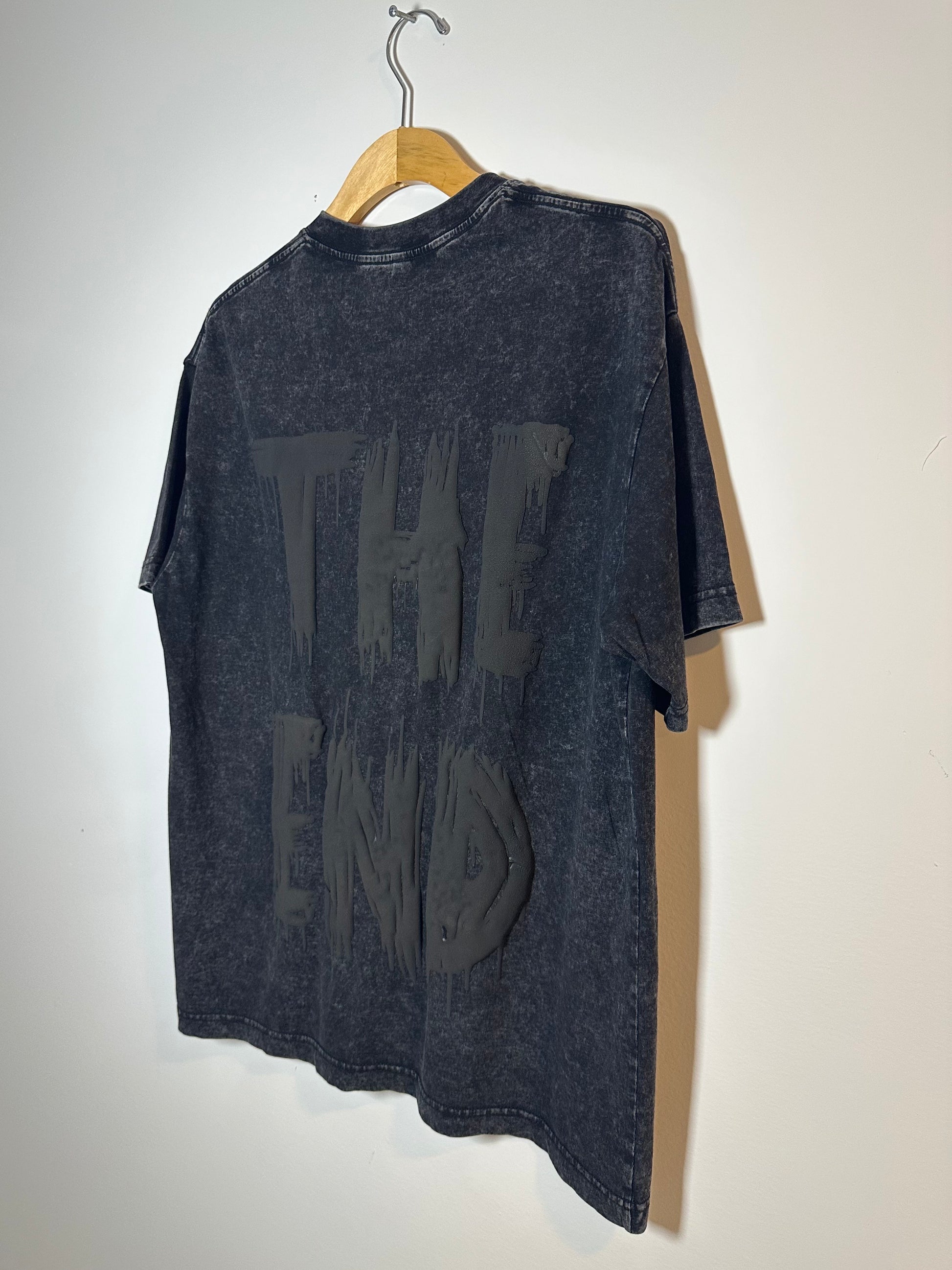 THE END TEE