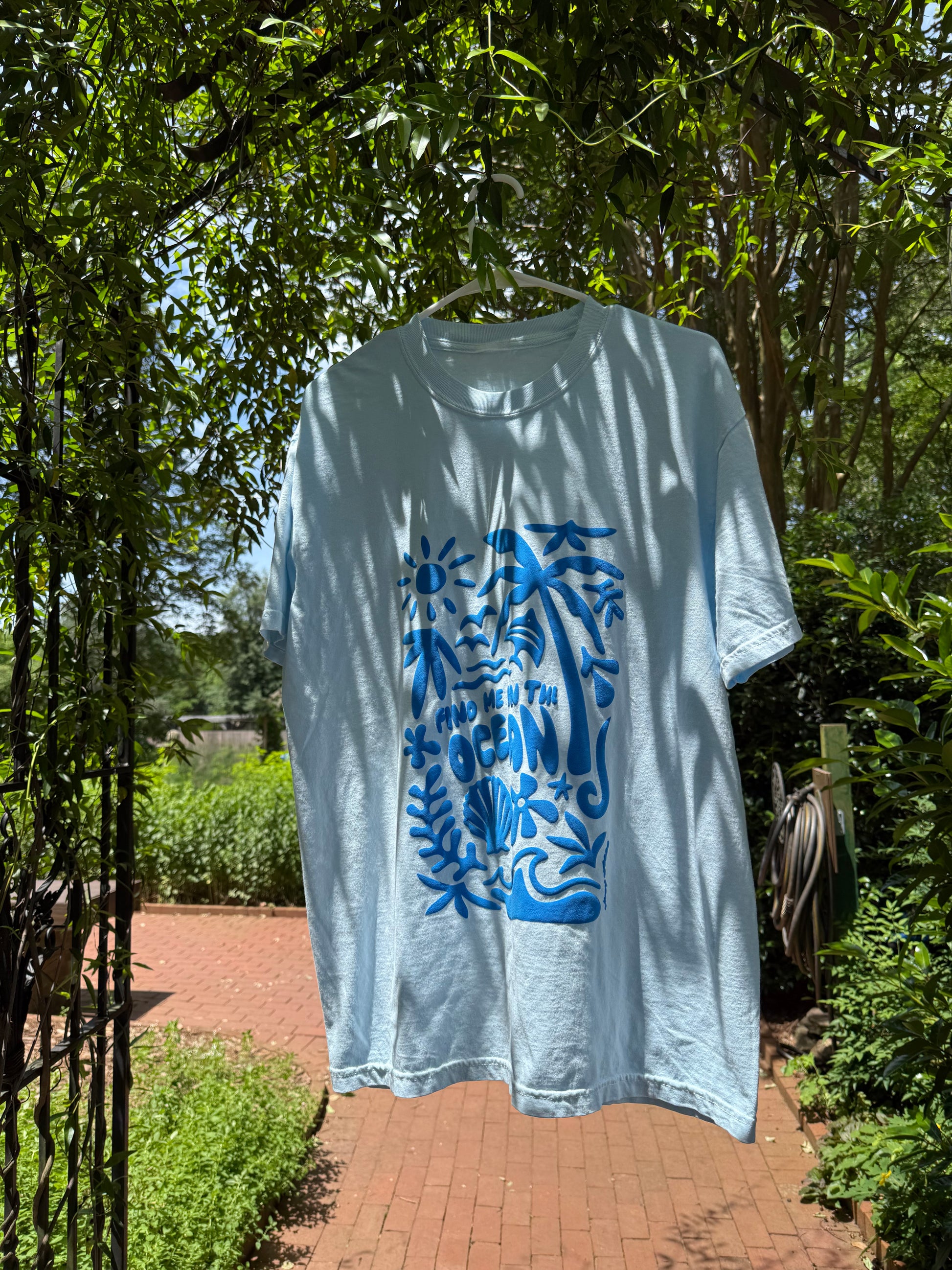 Ocean Puffy Unisex tee